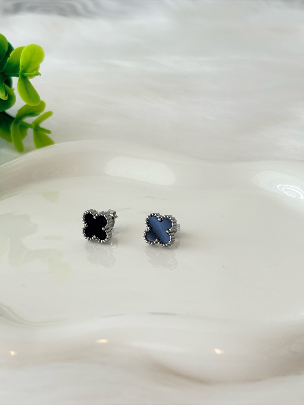 Black and Silver Stainless Steel
Clover Earrings - Picture 4 of 7
